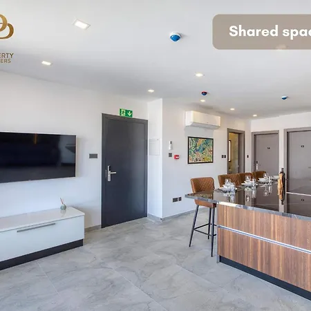 Urban 19 Residences The Signature Collection Inn